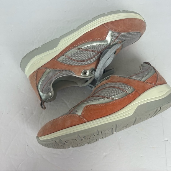 EARTH-traveler suede & mesh sneaker in burnt-orange-woman’s 8 - Picture 5 of 10